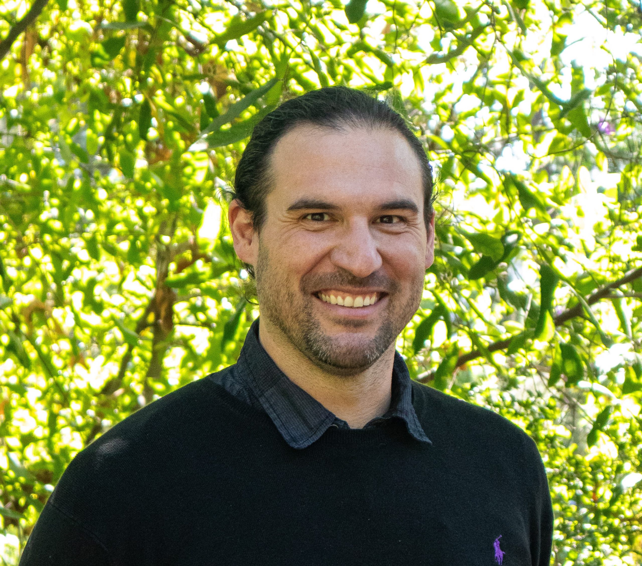 Headshot of Simons Collaboration on the Aging Brain Independence Fellow Daniel Gray.