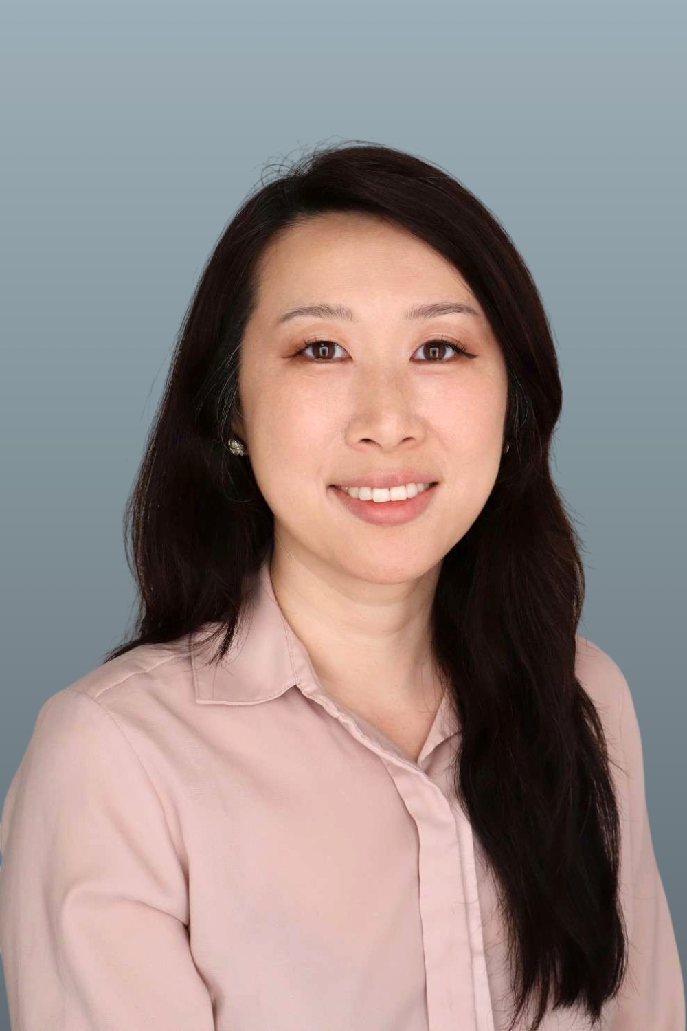 Diane Shao headshot.
