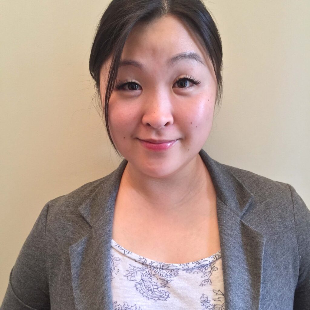 Portrait photo of Amy Ni