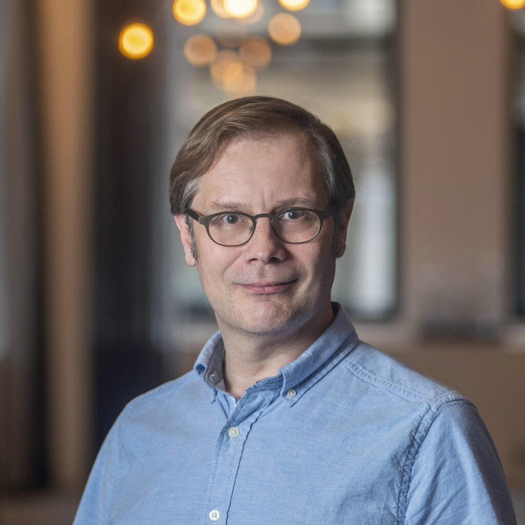 Portrait photo of Phil Armitage