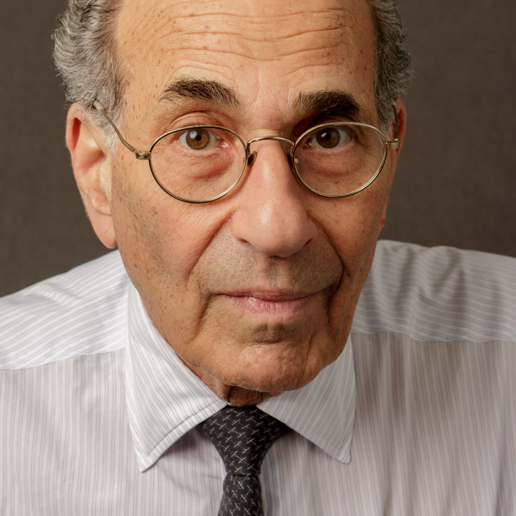 Portrait photo of Richard Axel