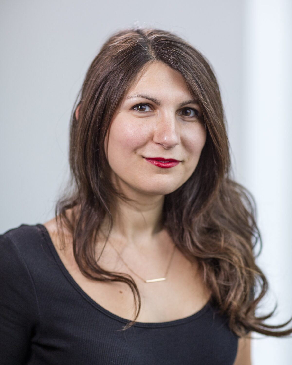 Portrait of Ivvet Modinou