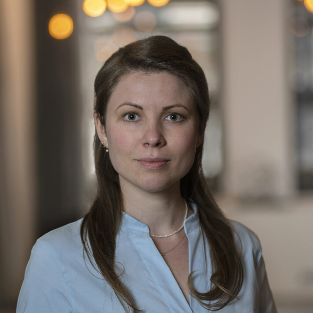A portrait photo of Sophie Beck.