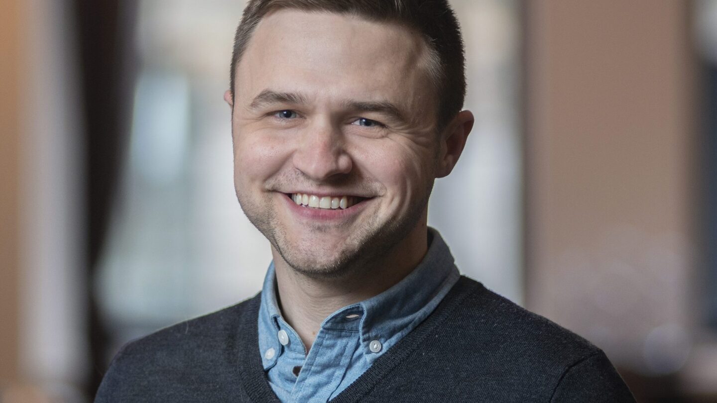 A photo of Timothy Berkelbach, the co-director of the Initiative for Computational Catalysis