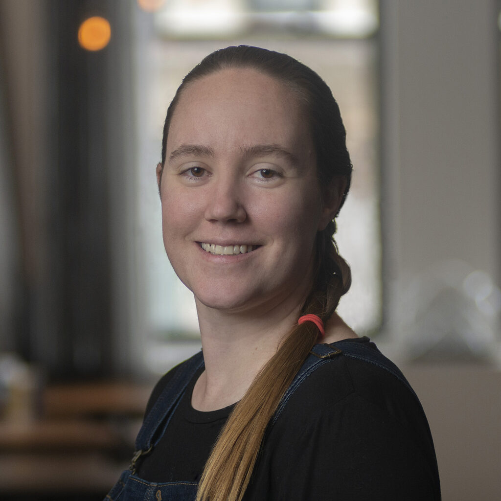 Portrait photo of Kathryn Bonnen