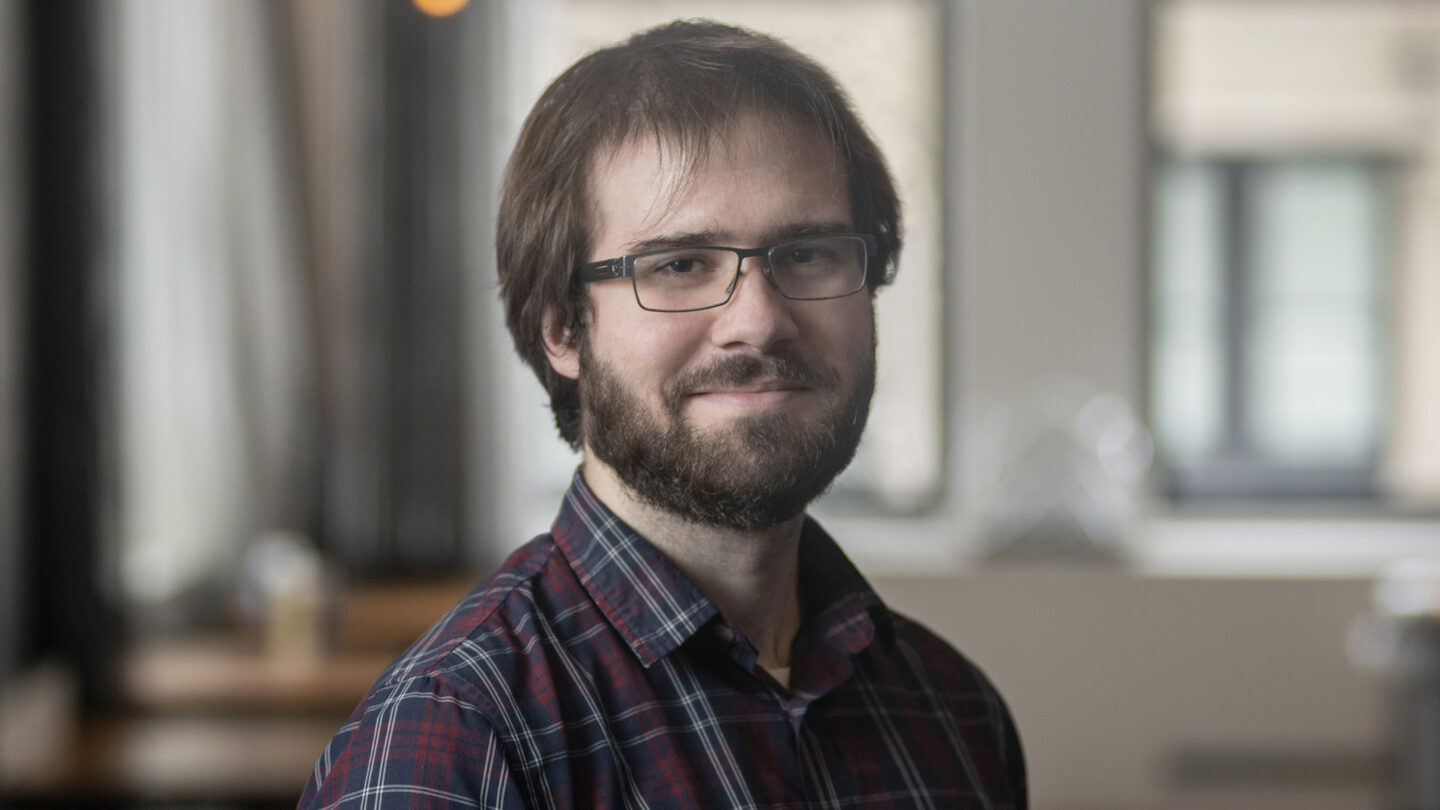 Portrait photo of Billy Broderick