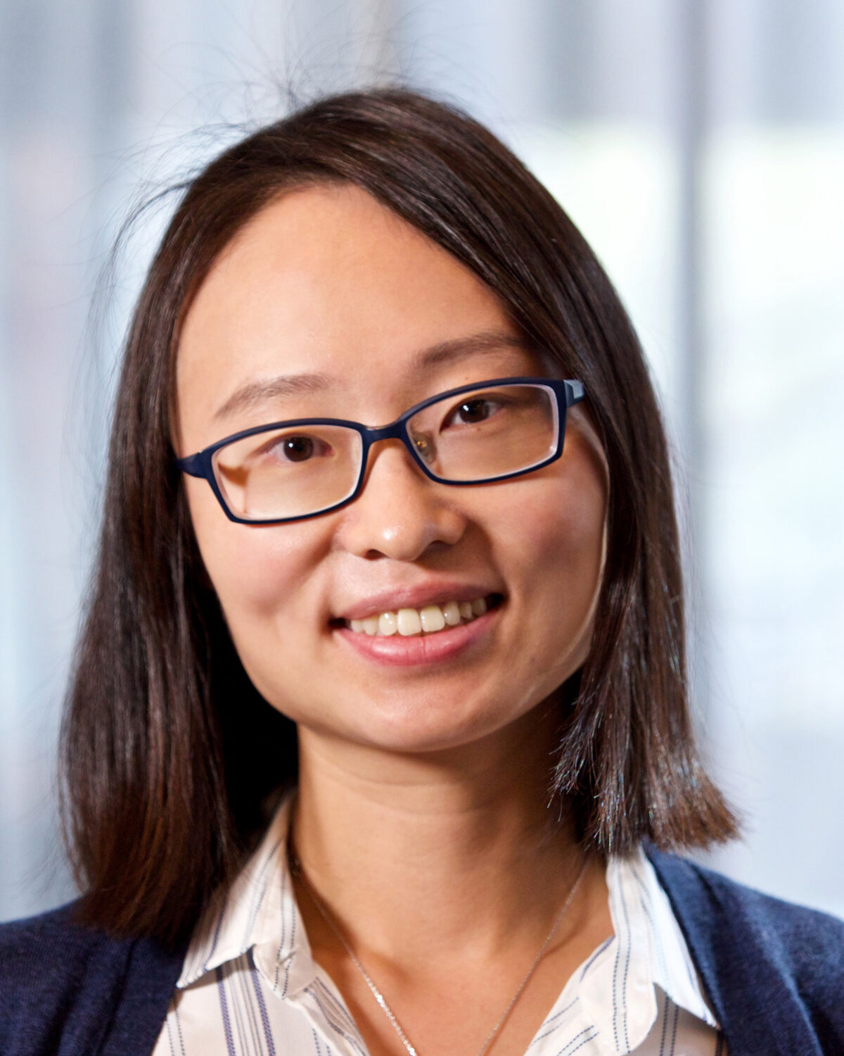 A portrait photo of Xie Chen.