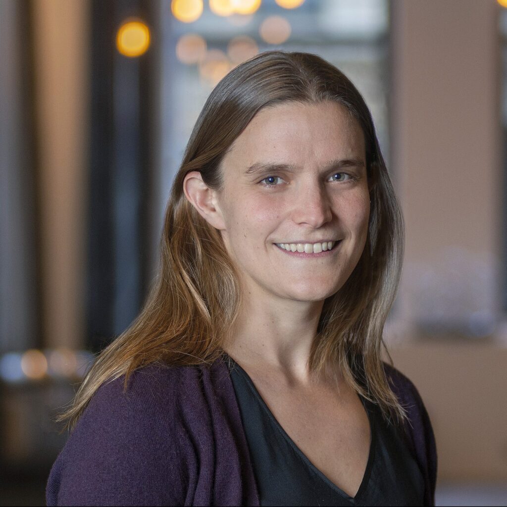 A portrait photo of Jennifer Caro.