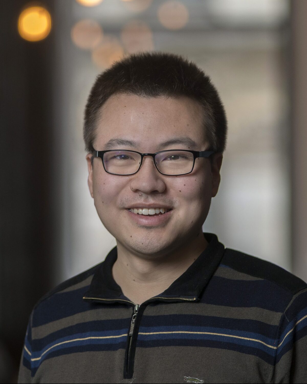 Portrait photo of Jing Chen