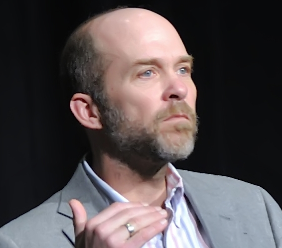 Headshot of Graeme Davis.