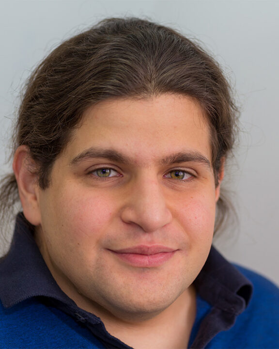 Portrait photo of Dor Minzer