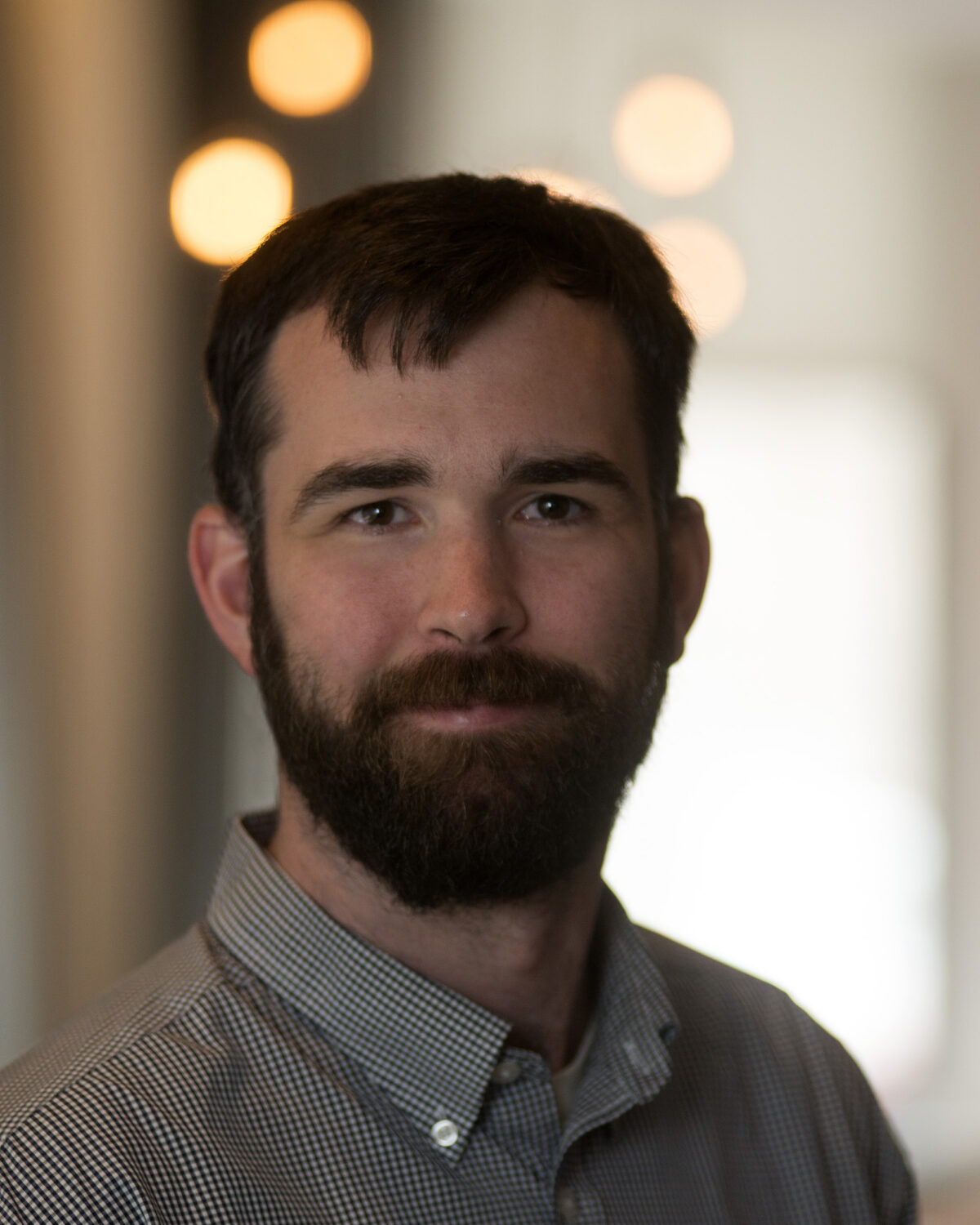 Portrait photo of Doug Renfrew