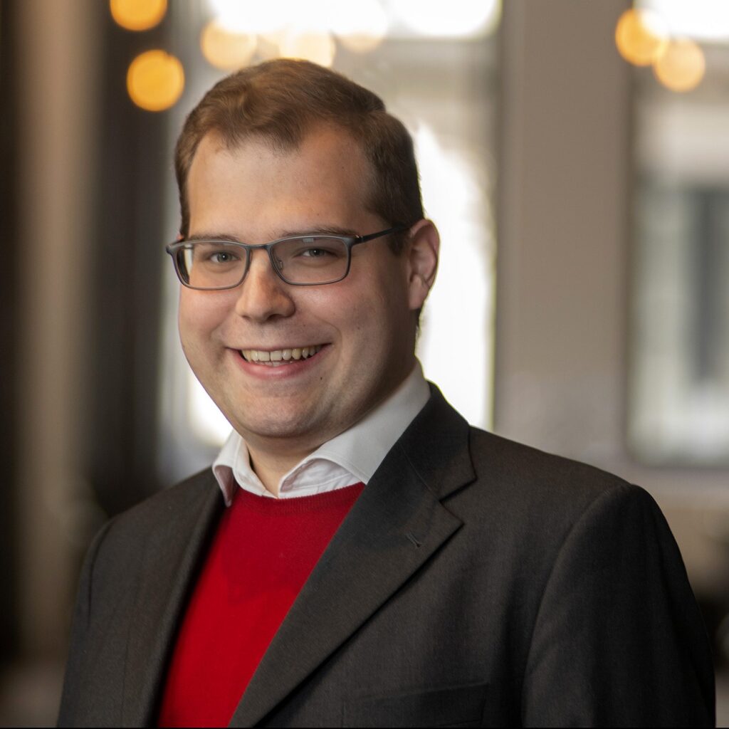 Portrait photo of Philipp Dumitrescu