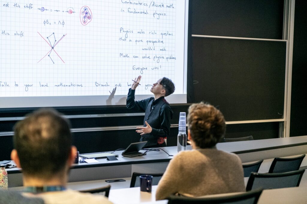 Seminar session with Karen Yeats, sharing their research on quantum gravity.