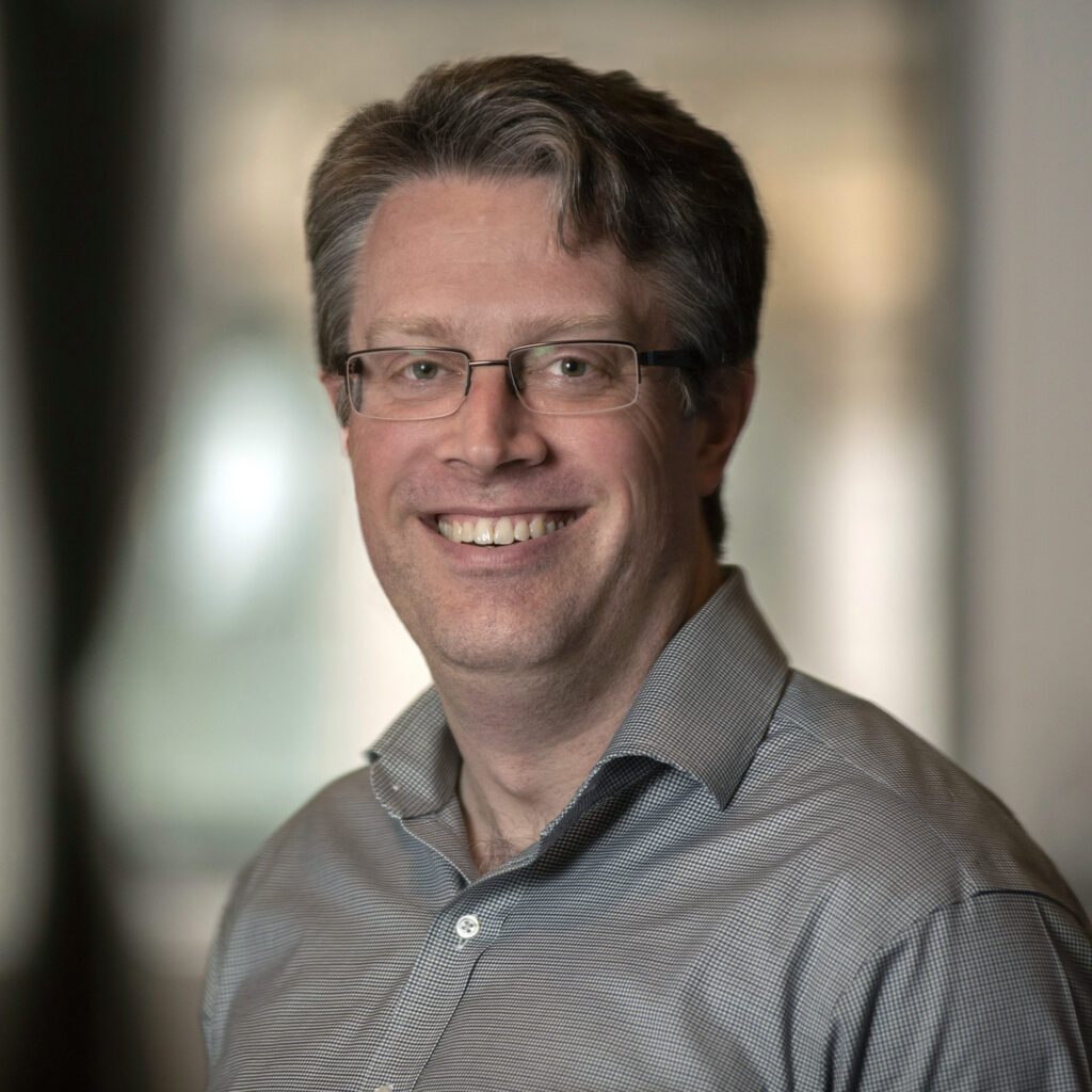 A portrait photo of Will Farr.