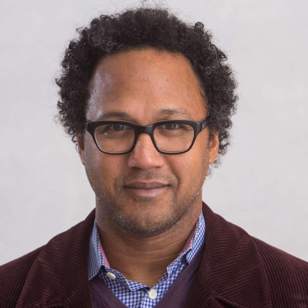 Headshot of SFARI Investigator André Fenton.