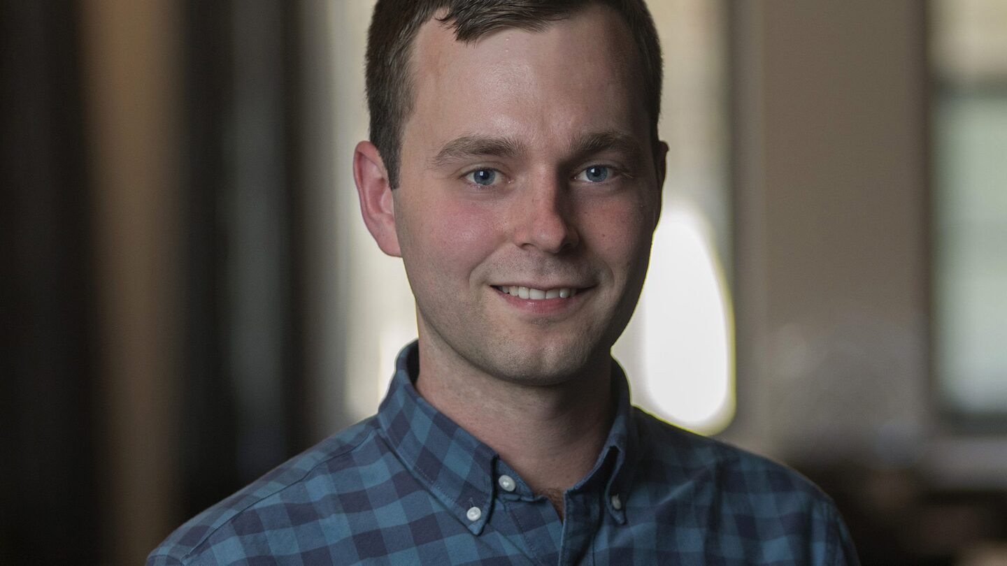 Portrait photo of Daniel Foreman-Mackey