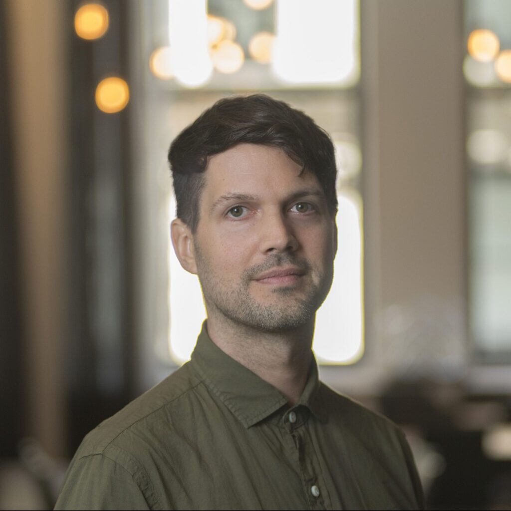 Portrait photo of Julien Funk