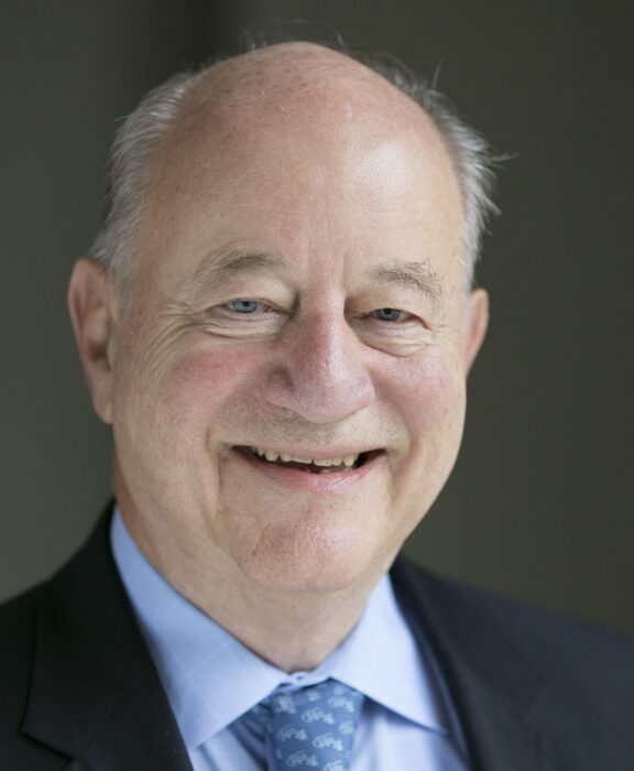 Portrait photo of Gerry Fischbach