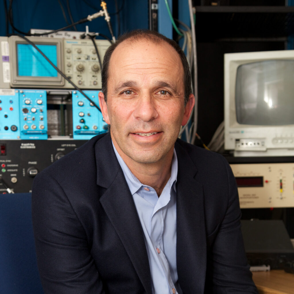 A portrait photo of Paul Glimcher.
