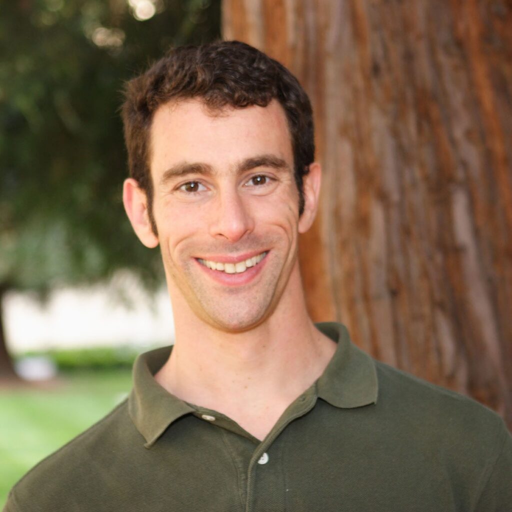 Portrait photo of Mark Goldman