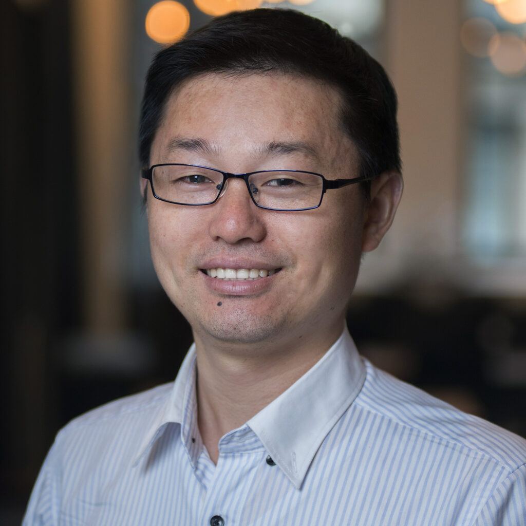 Portrait photo of Hao Shi
