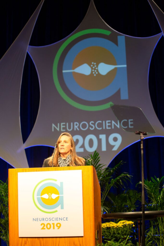 Jennifer Raymond speaking at SFN 2019