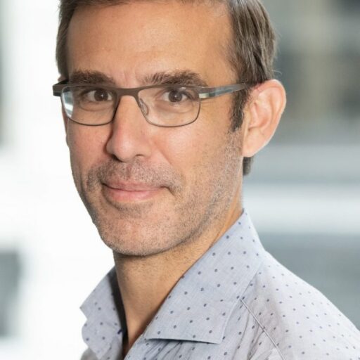 Portrait of Joshua Weitz