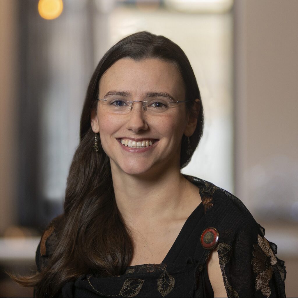 Portrait photo of Laurence Levasseur