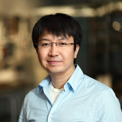 Portrait photo of Nuo Li
