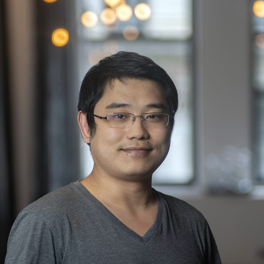 Portrait photo of Libin Lu
