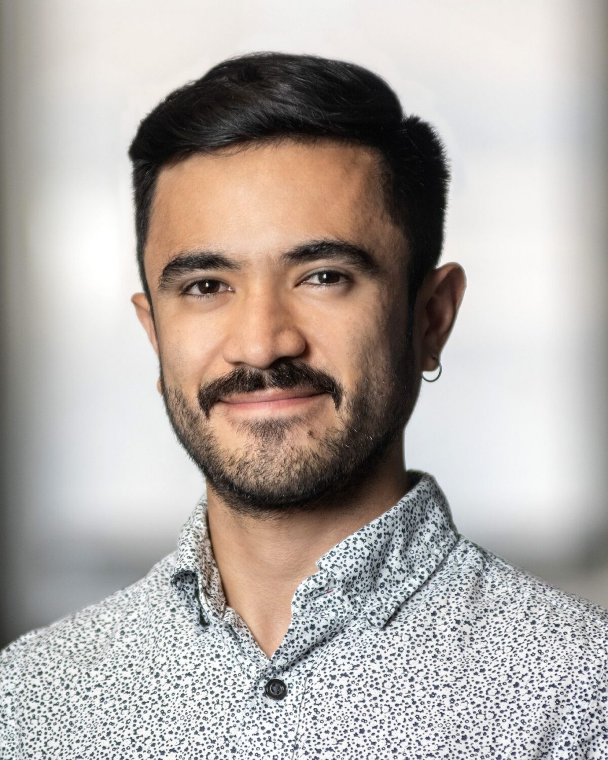 Nicolas Morales Duran headshot.
