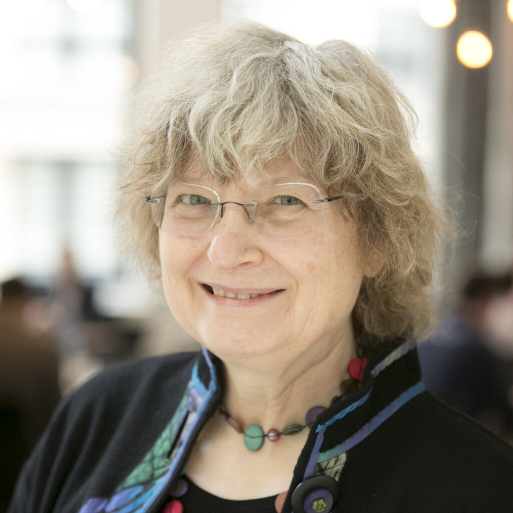 Portrait photo of Ingrid Daubechies