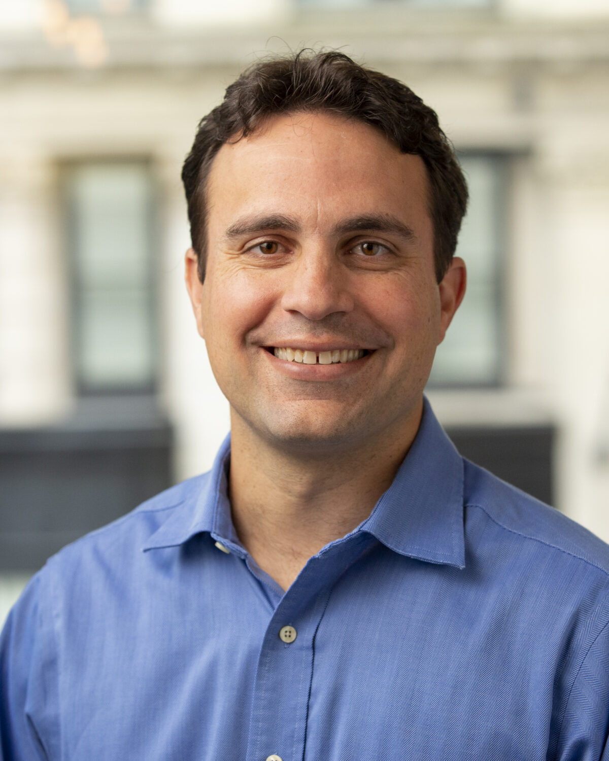 Portrait photo of Brent Waters