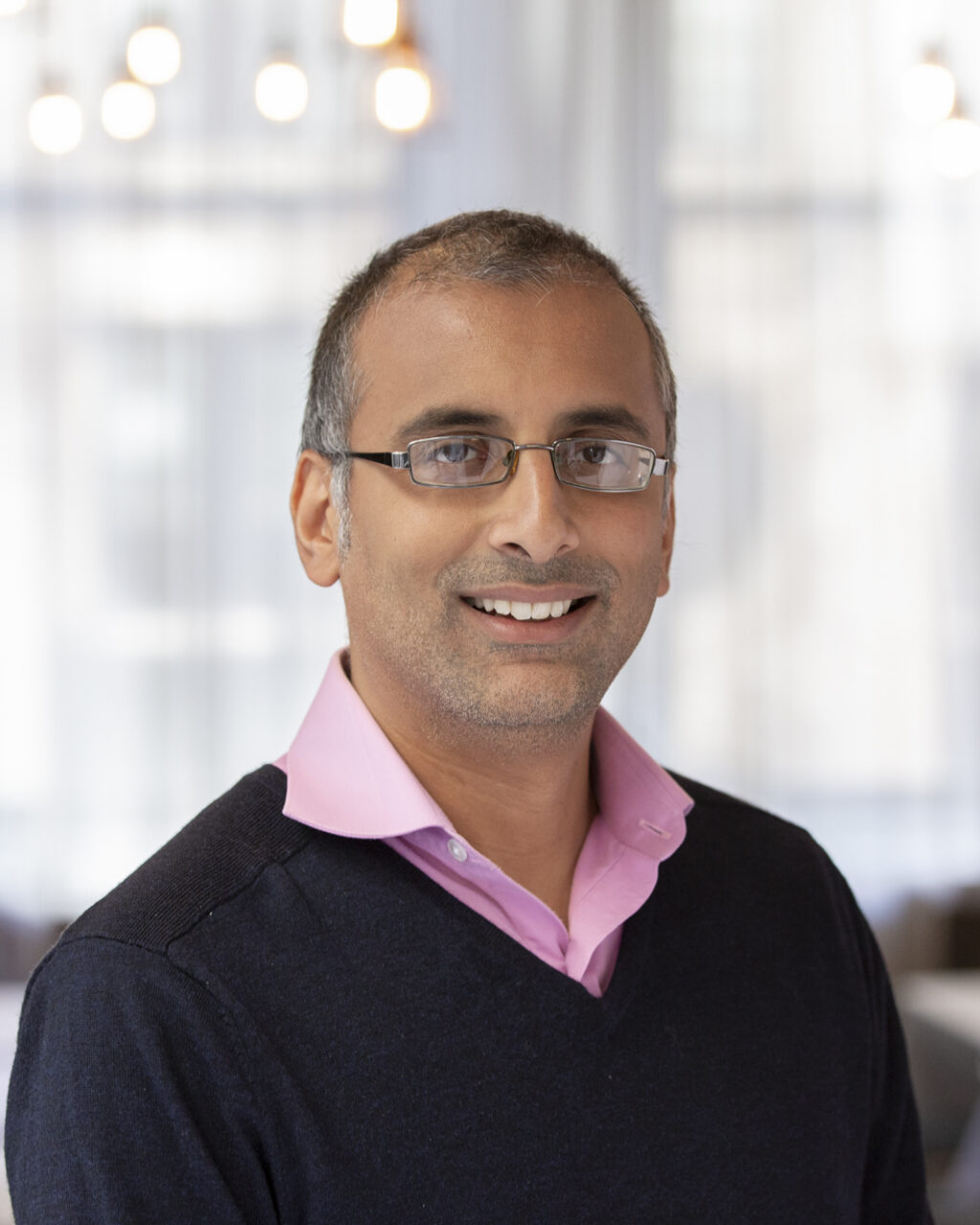 Portrait photo of Akshay Venkatesh