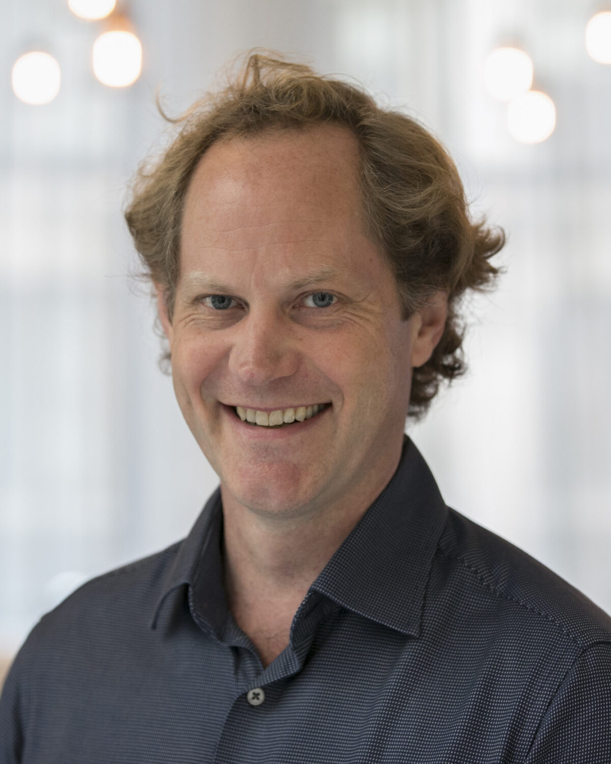 Portrait photo of Nigel Cooper