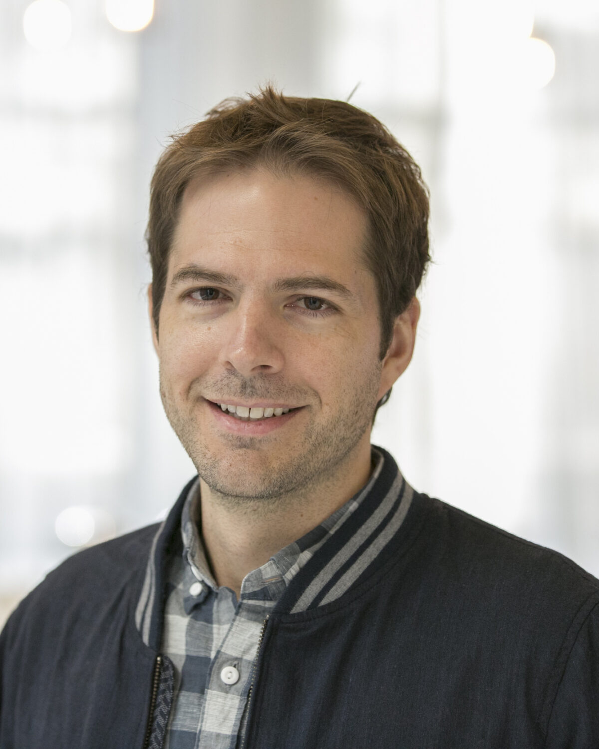 Portrait photo of James Lee