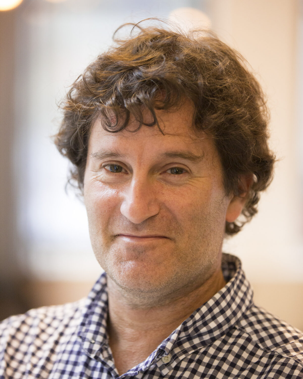 Portrait photo of Michael Brenner
