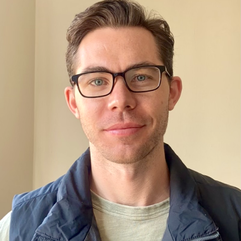 Luke Olsen headshot