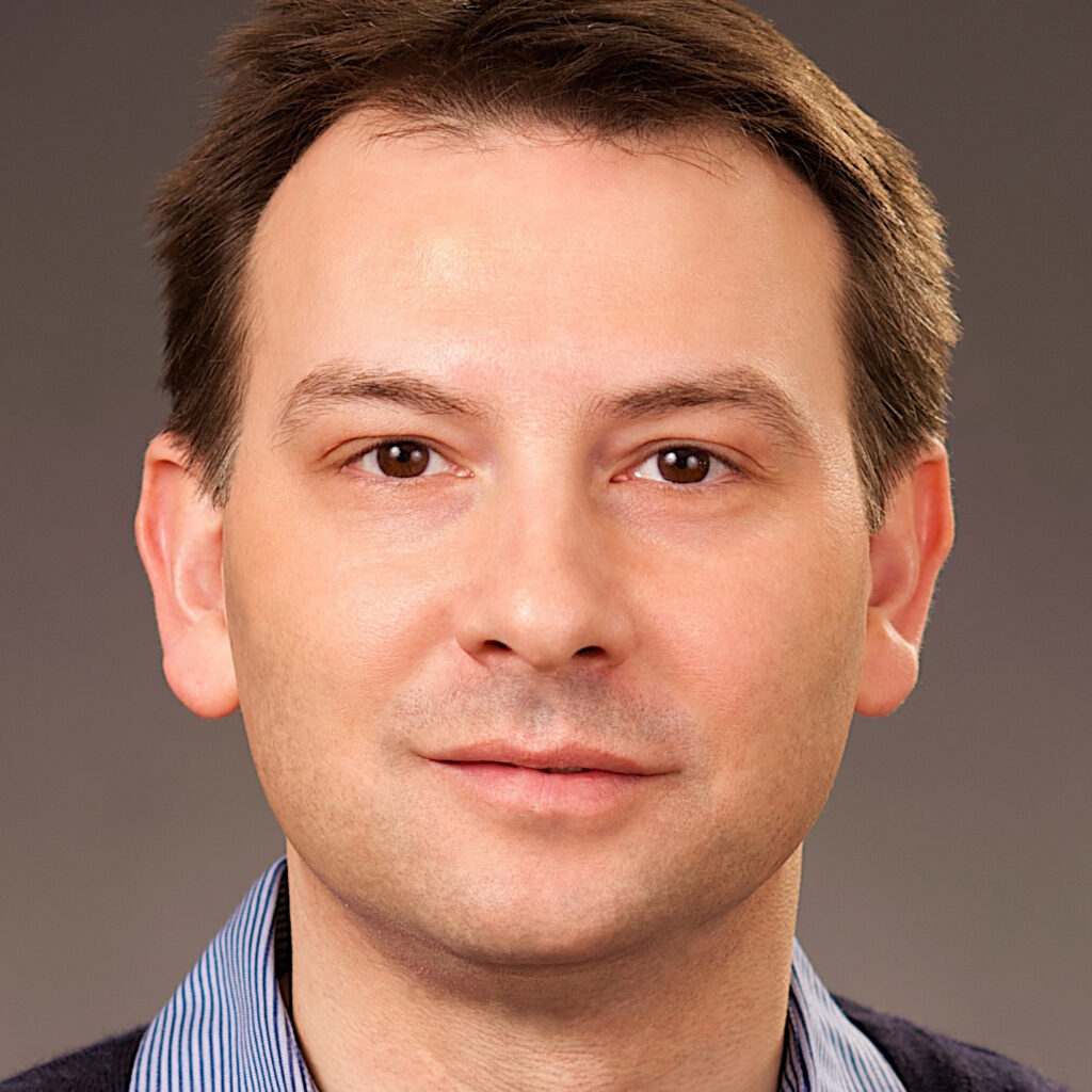 Portrait photo of Bijan Pesaran