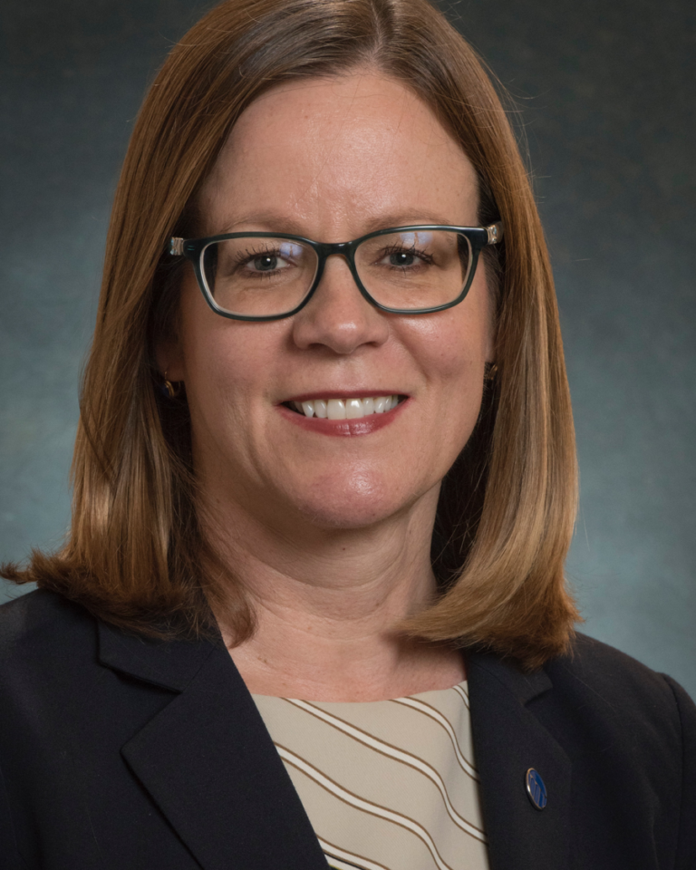 Portrait photo of Donna Blackmond
