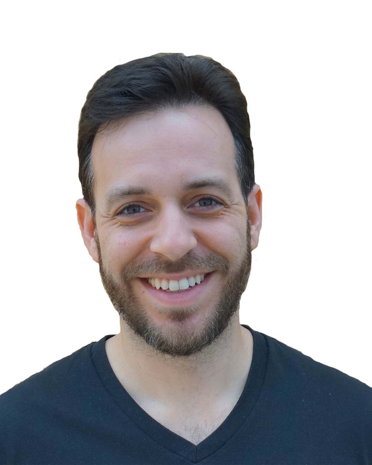 Lucas Pinto headshot