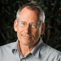 Portrait photo of John Preskill