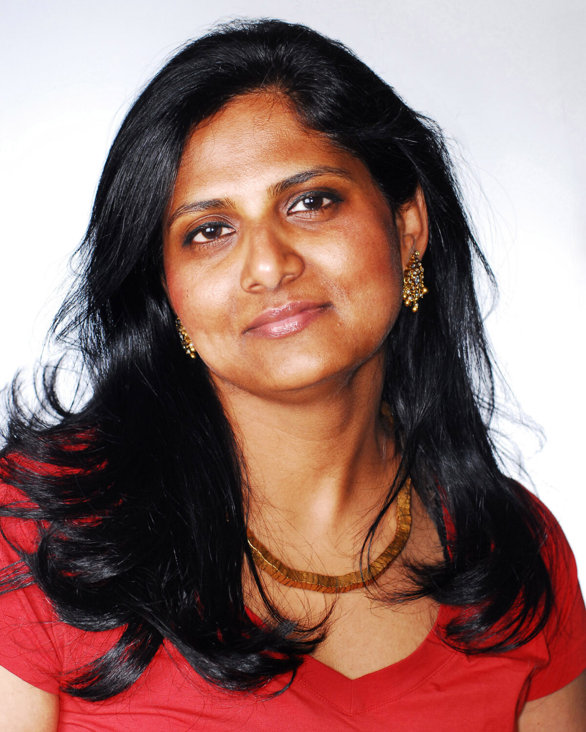 Portrait photo of Priya Natarajan