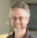 Portrait photo of Michael Saks