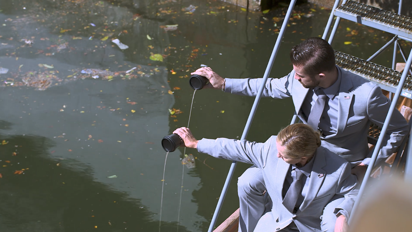 Image of how, Extremophiles, uses interpretive dance to tell the story of pollution in Brooklyn