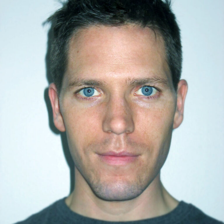 Portrait photo of Spencer Smith