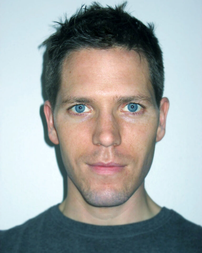 Portrait photo of Spencer Smith