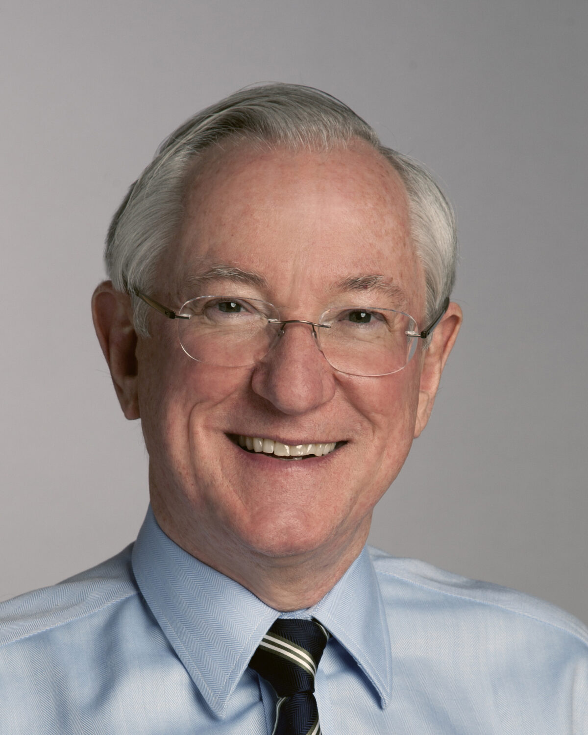 Portrait photo of Sean C. Solomon