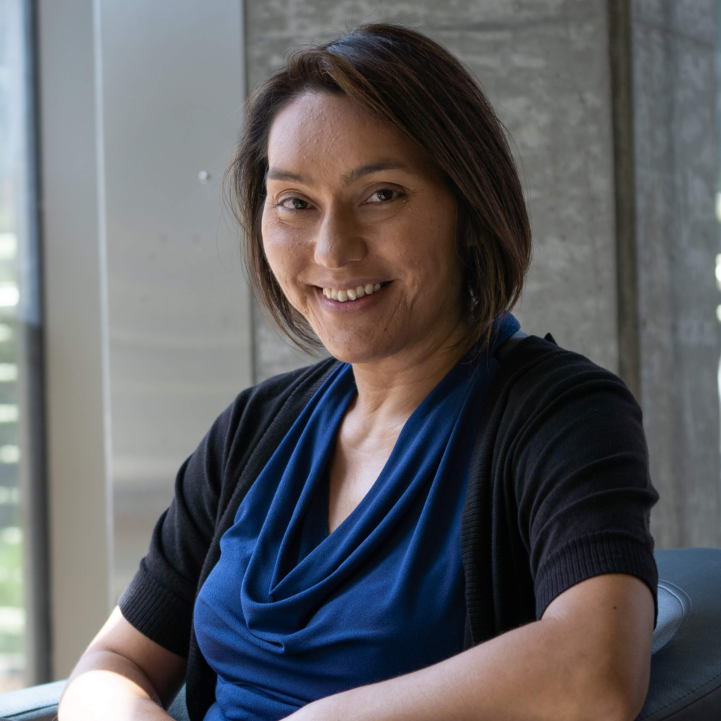 Portrait photo of Sarah Stewart